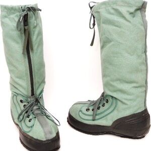 Military Muk Luk Extreme cold weather boots Green Size Small (7-8)